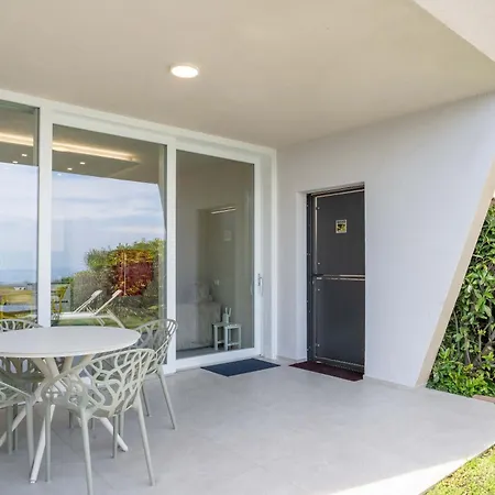 Garda Luxury House דירה Muscoline