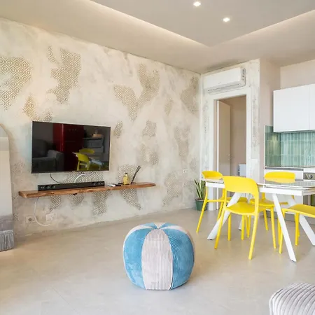 Garda Luxury House דירה